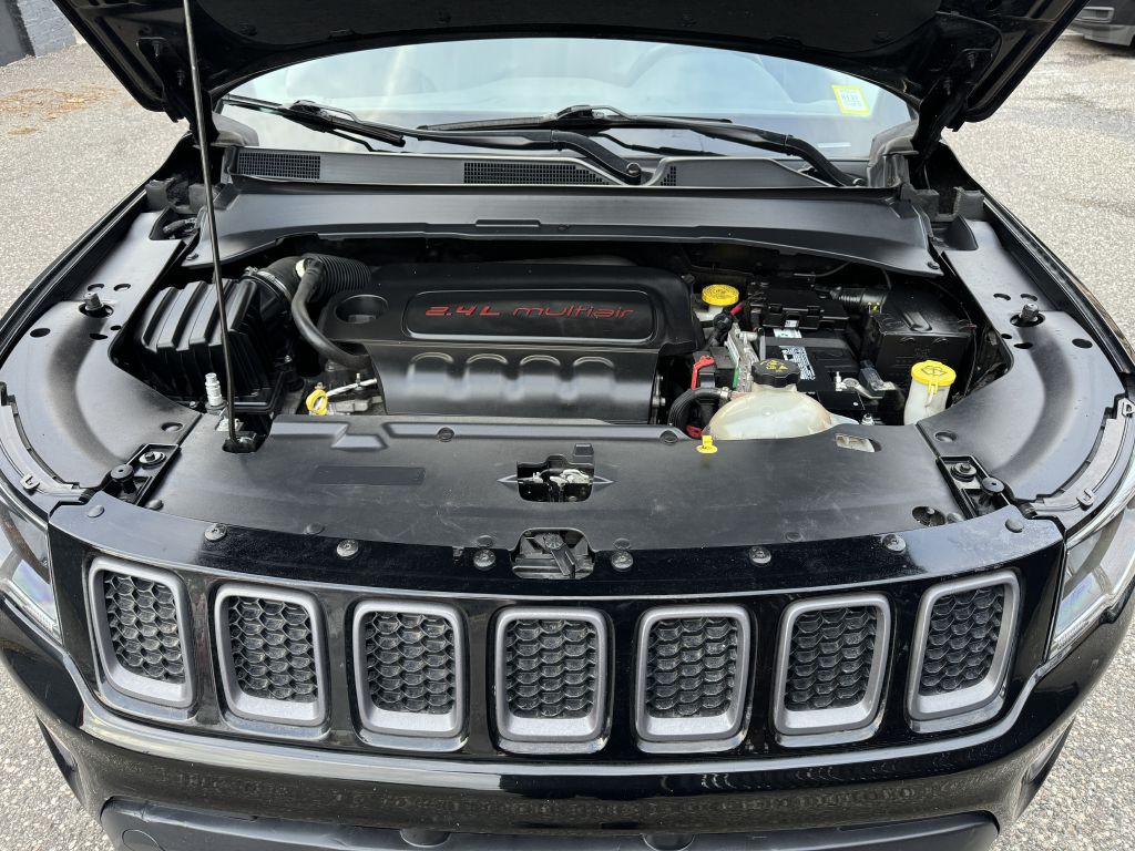 2018 Jeep Compass Image 9