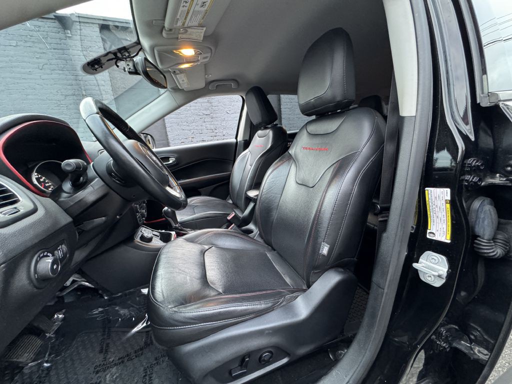 2018 Jeep Compass Image 14