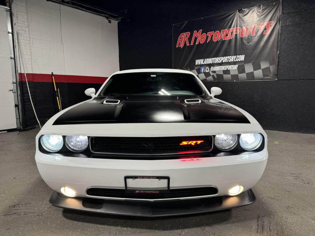 2012 Dodge Challenger Image 8