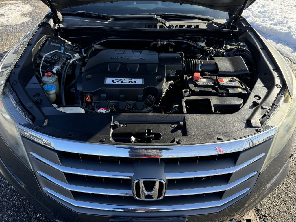 2010 Honda Crosstour Image 9