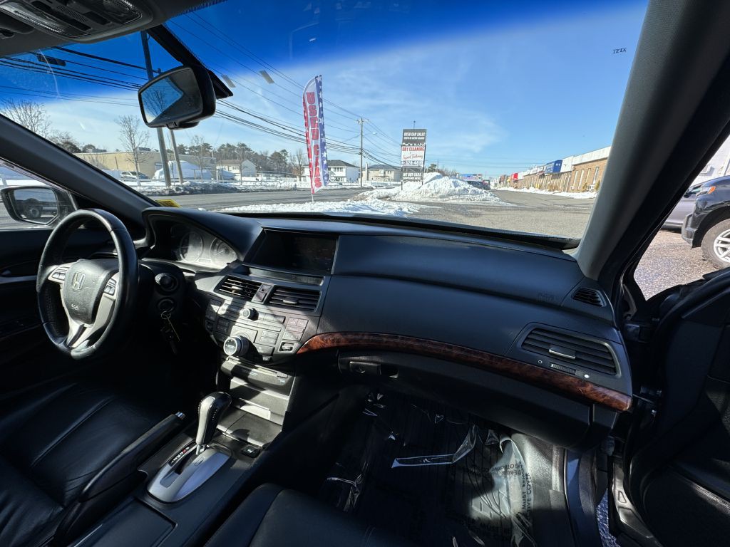 2010 Honda Crosstour Image 19