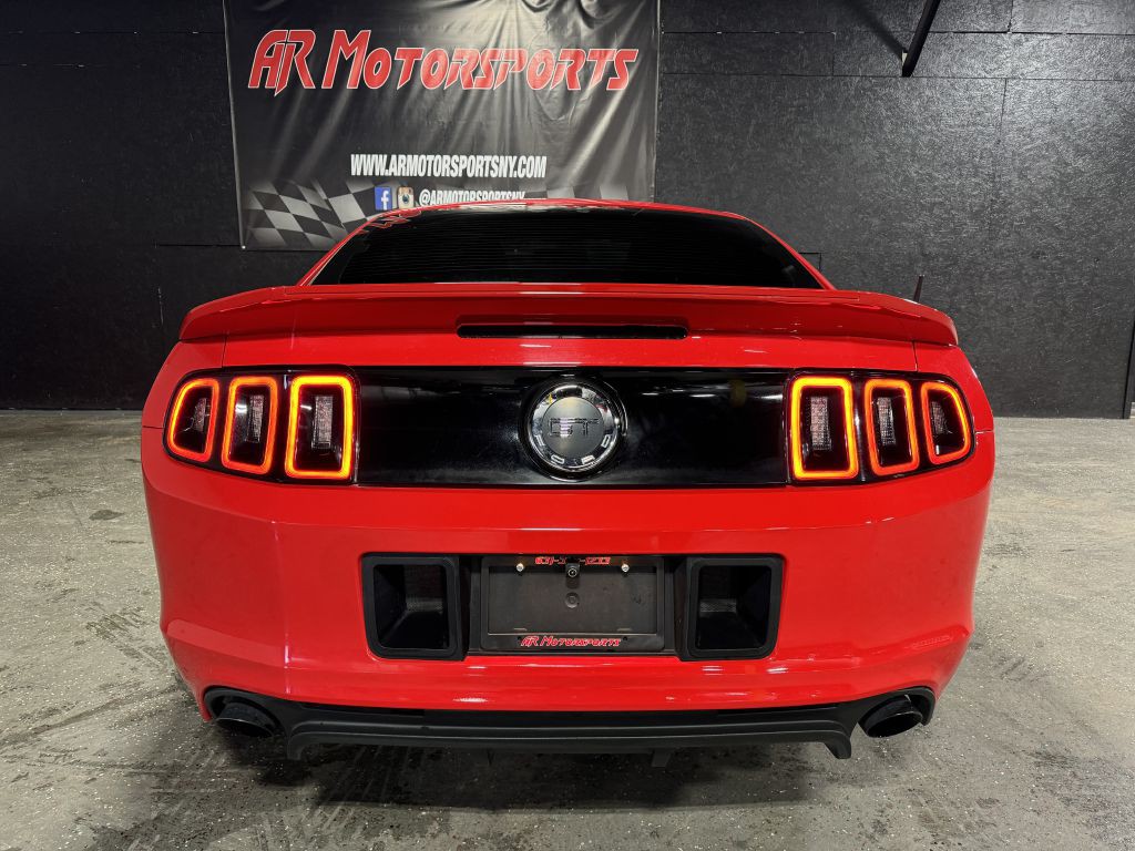 2013 Ford Mustang Image 4