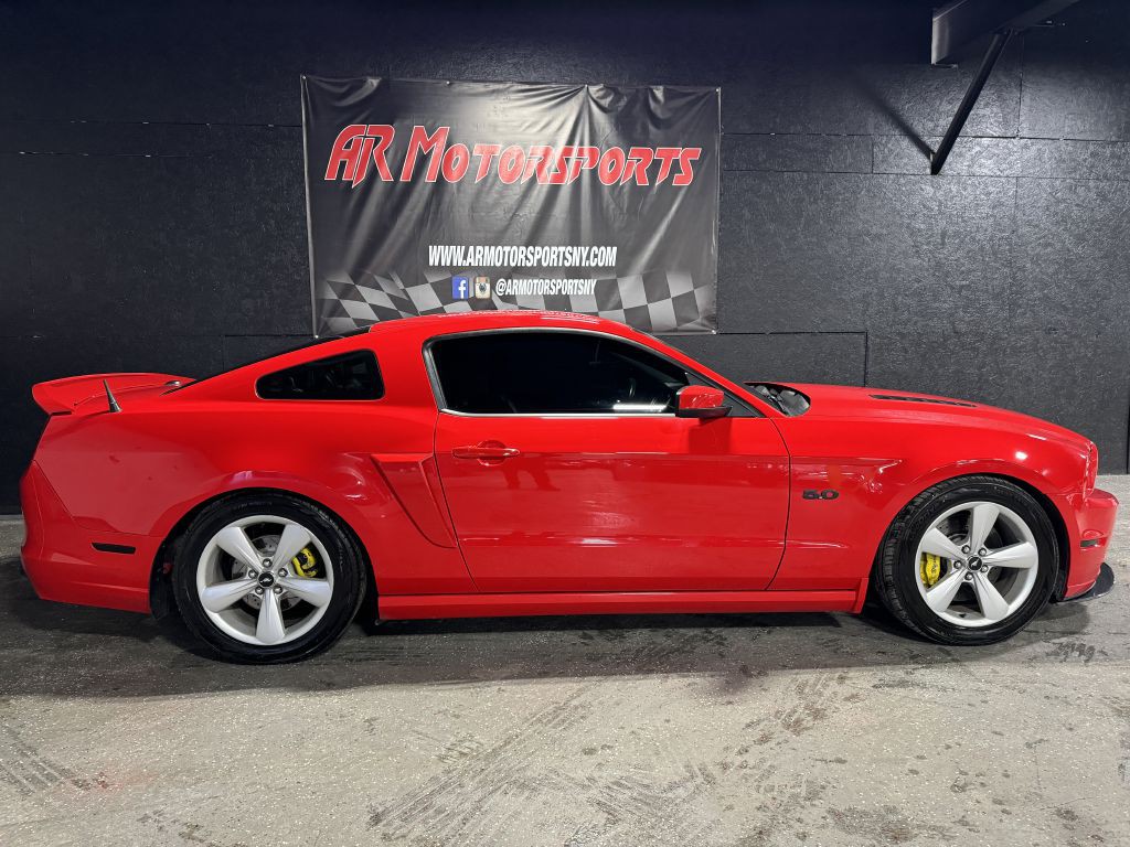 2013 Ford Mustang Image 6