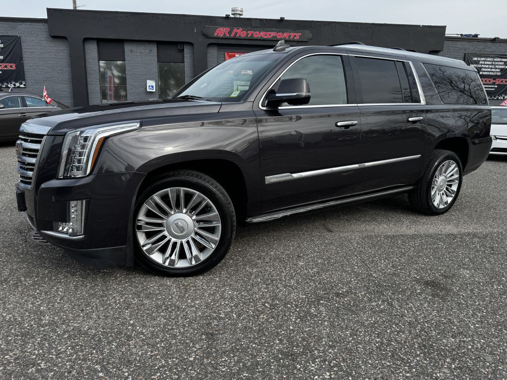 2015 Cadillac Escalade Image 1
