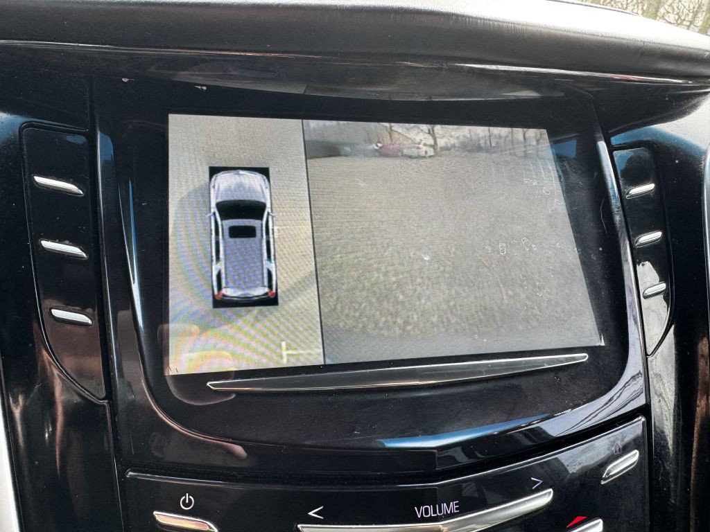 2015 Cadillac Escalade Image 20