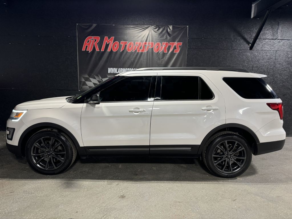 2017 Ford Explorer Image 2