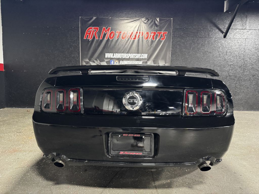 2005 Ford Mustang Image 4