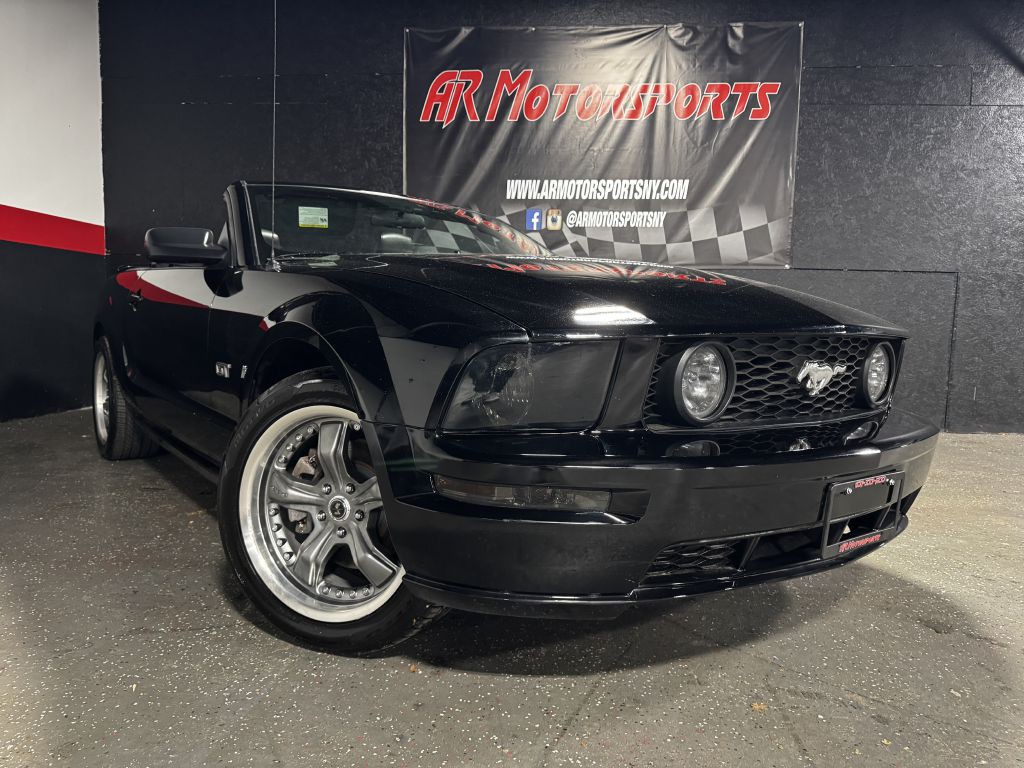 2005 Ford Mustang Image 7