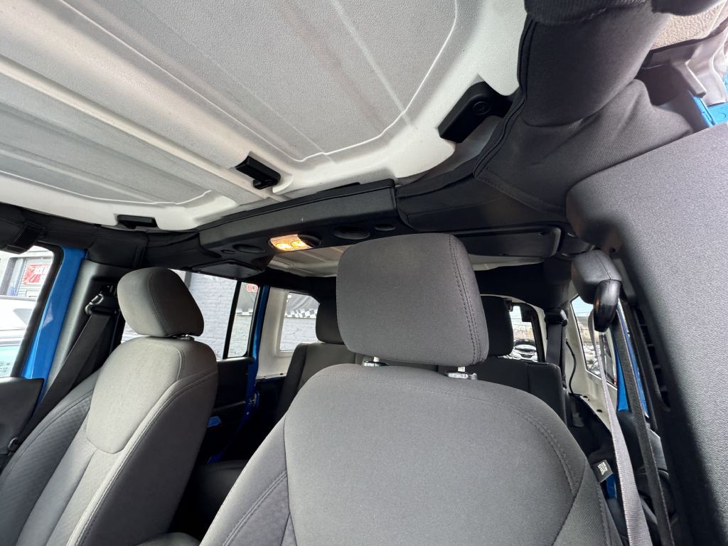 2016 Jeep Wrangler Unlimited Image 14