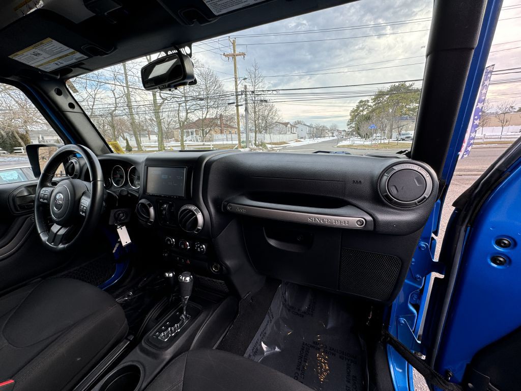 2016 Jeep Wrangler Unlimited Image 21