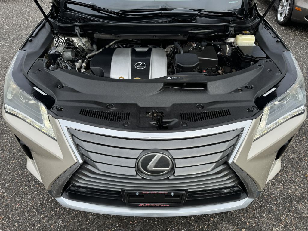 2016 Lexus RX Image 8