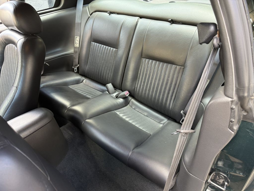2001 Ford Mustang Image 16