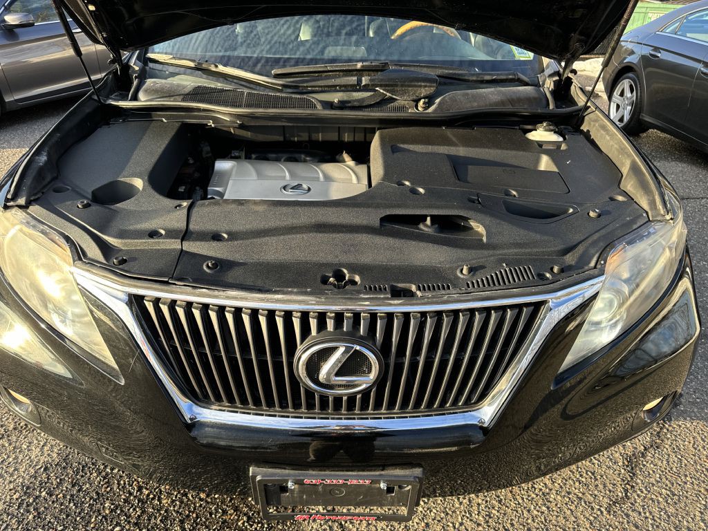 2010 Lexus RX Image 9