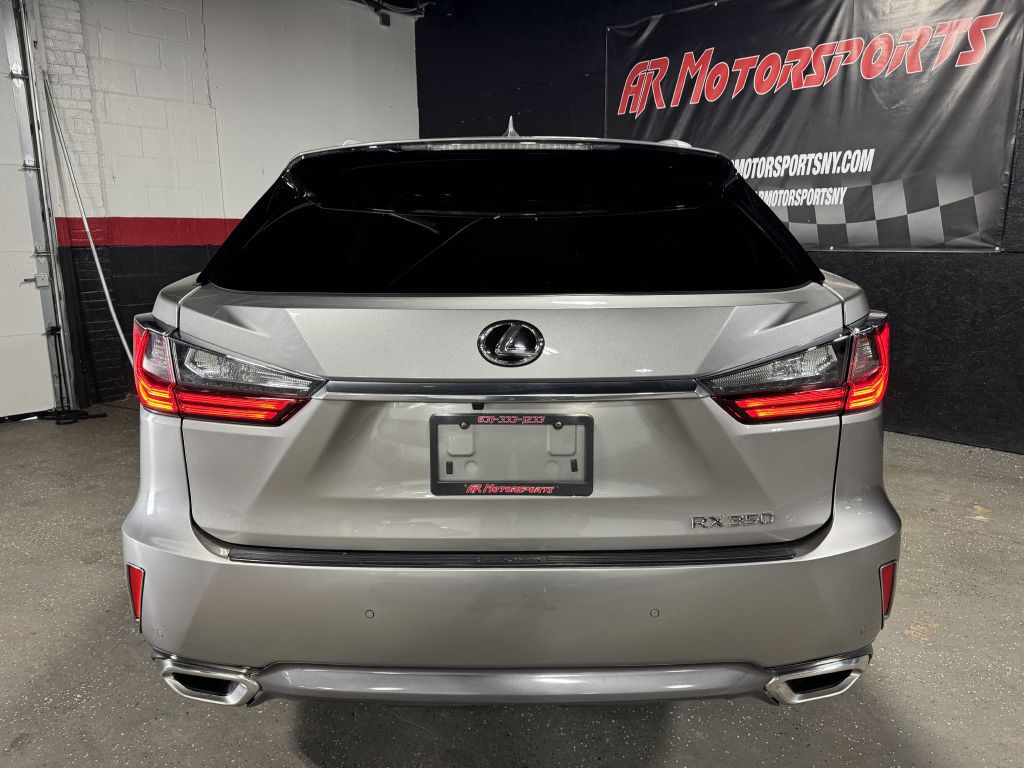 2017 Lexus RX Image 4