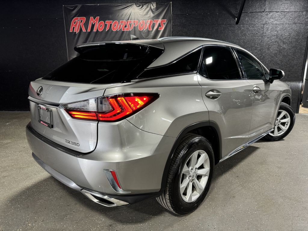 2017 Lexus RX Image 5