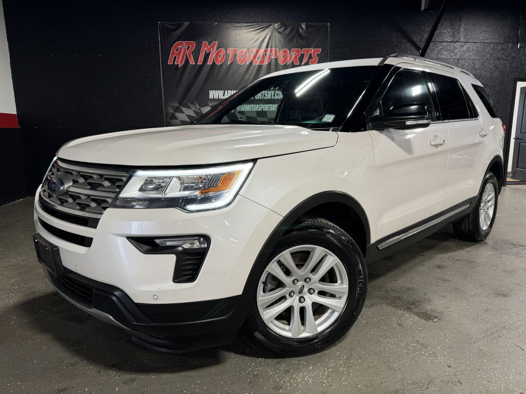 2018 Ford Explorer Image 1