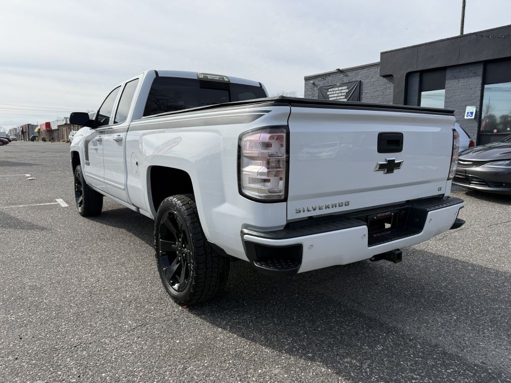 2018 Chevrolet Silverado 1500 Image 3