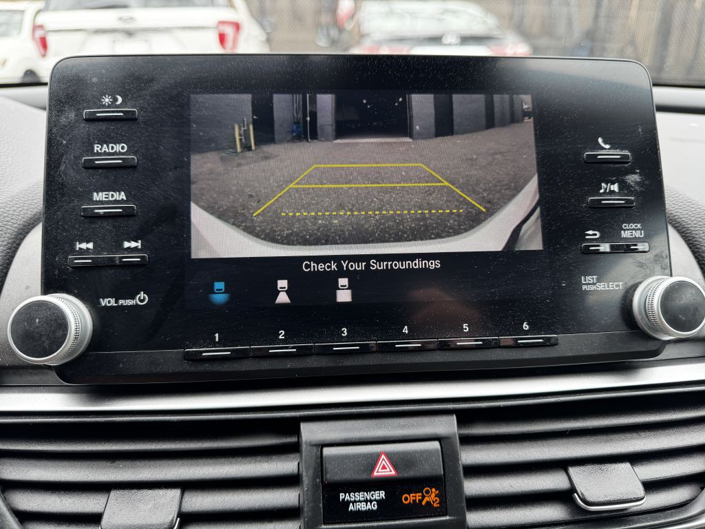 2018 Honda Accord Image 10