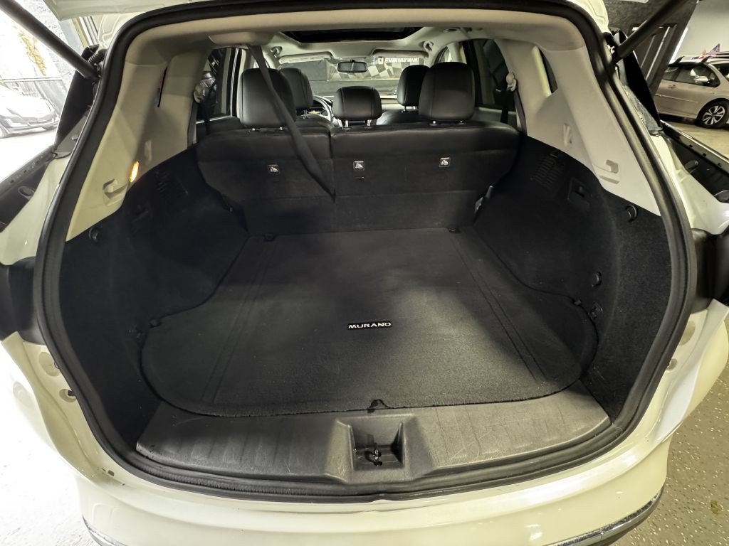 2016 Nissan Murano Image 16