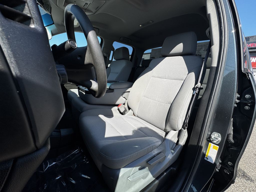 2018 GMC Sierra Image 12