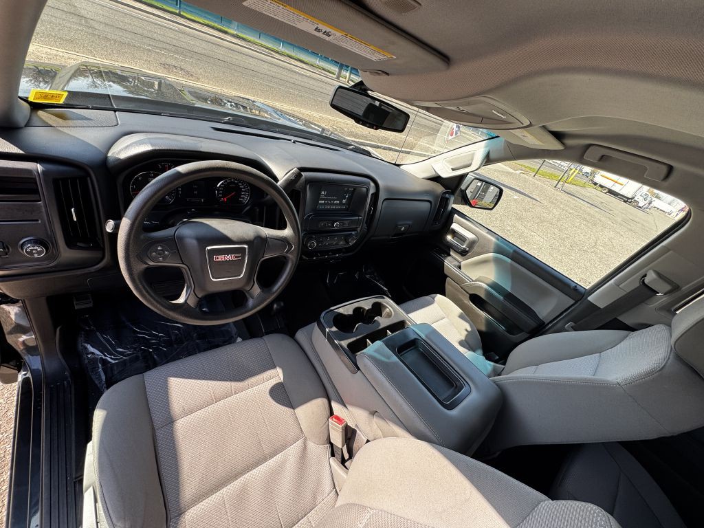 2018 GMC Sierra Image 13