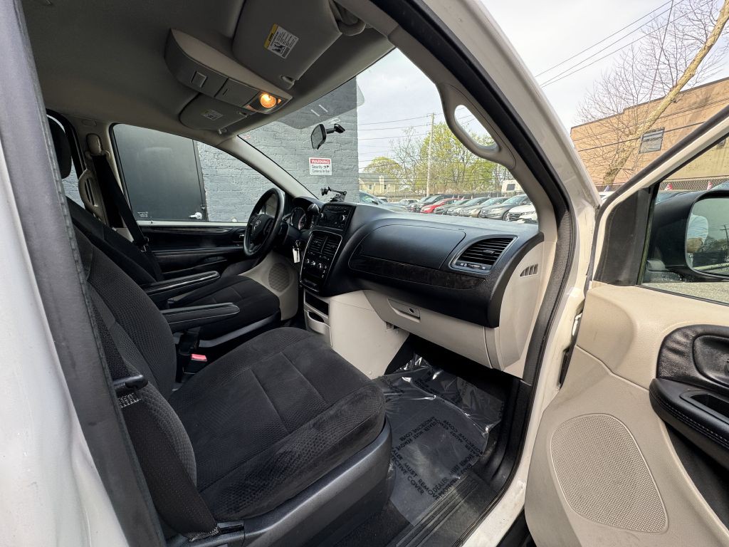 2013 Dodge Grand Caravan Image 18
