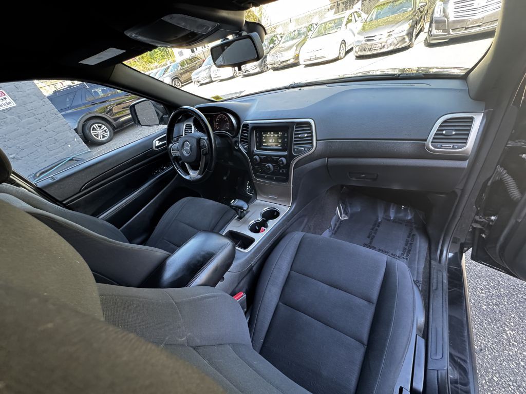 2015 Jeep Grand Cherokee Image 18