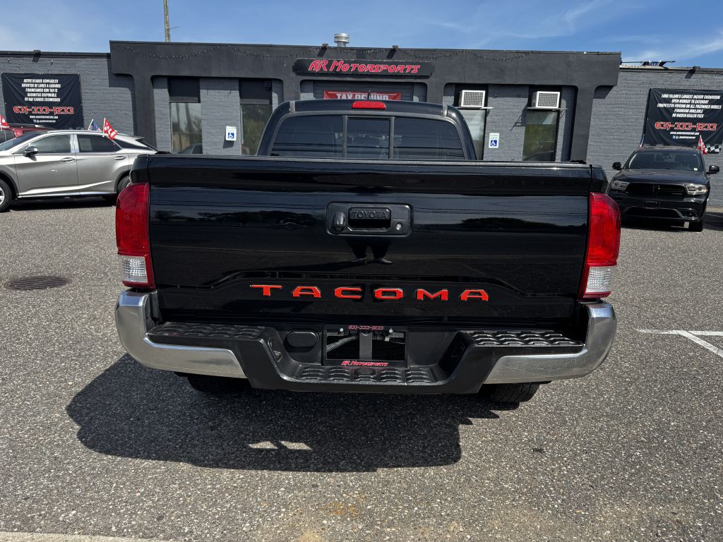 2016 Toyota Tacoma Image 4