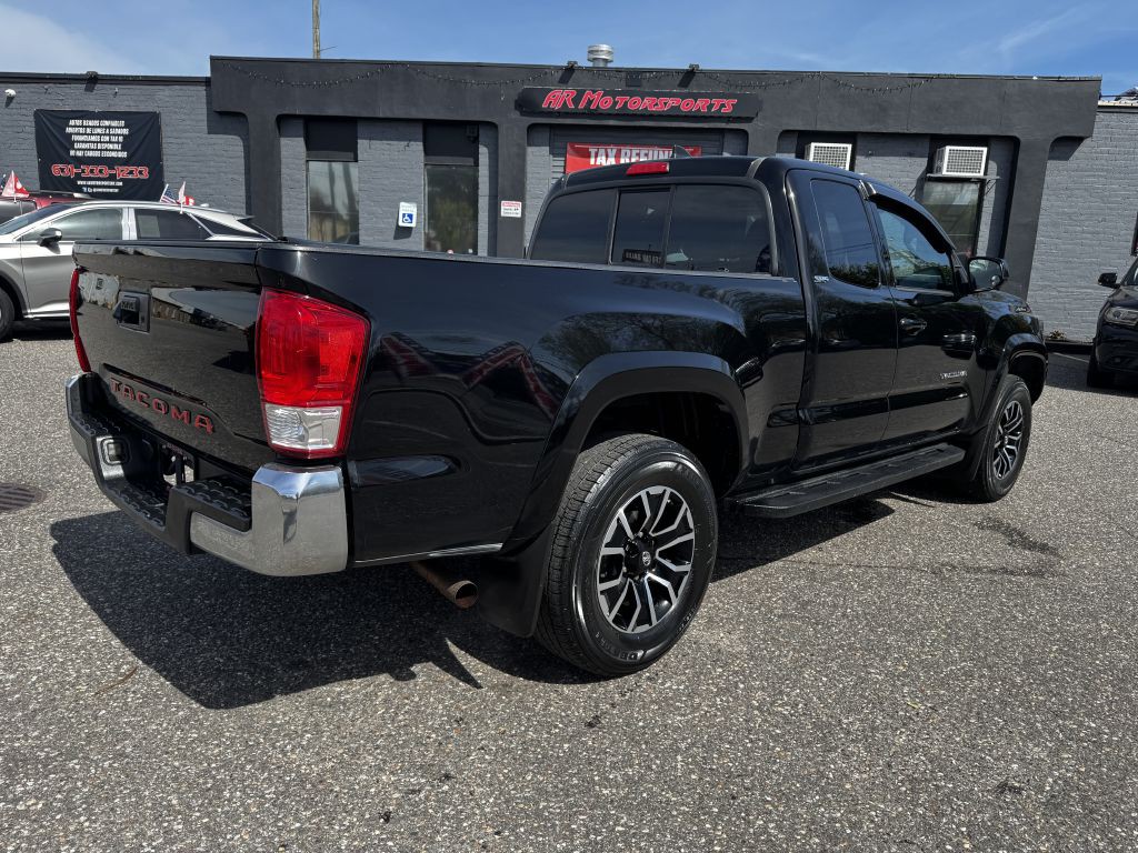 2016 Toyota Tacoma Image 5