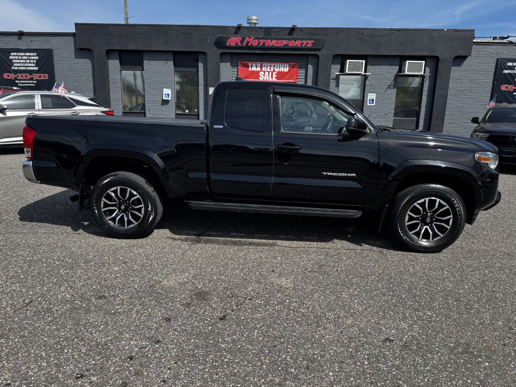 2016 Toyota Tacoma Image 6