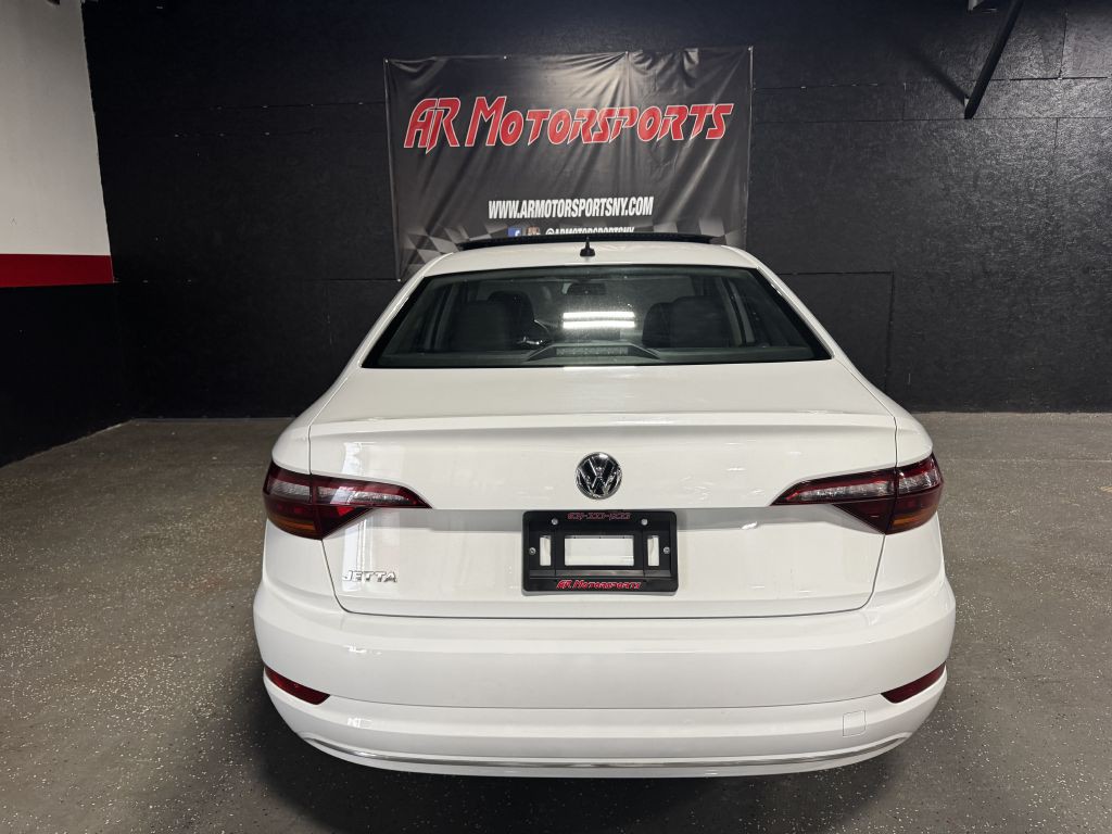 2019 Volkswagen Jetta Image 4