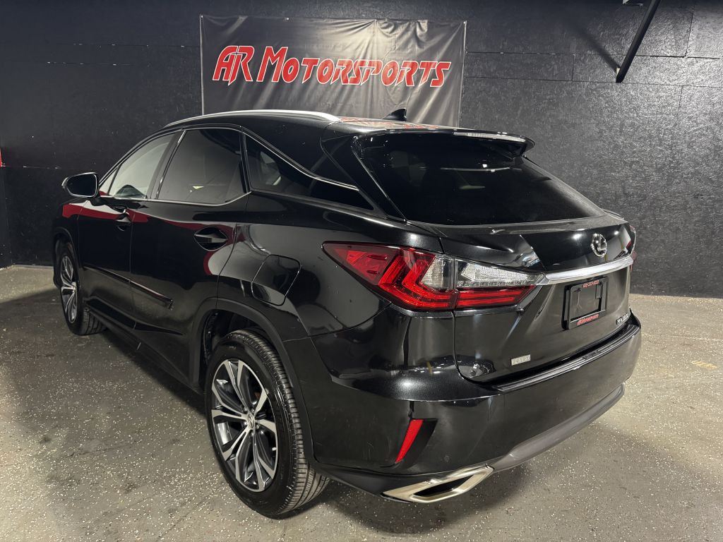 2017 Lexus RX Image 3