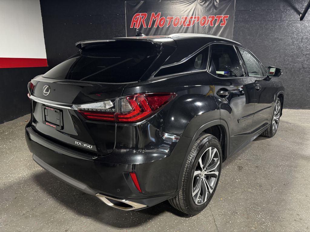 2017 Lexus RX Image 5
