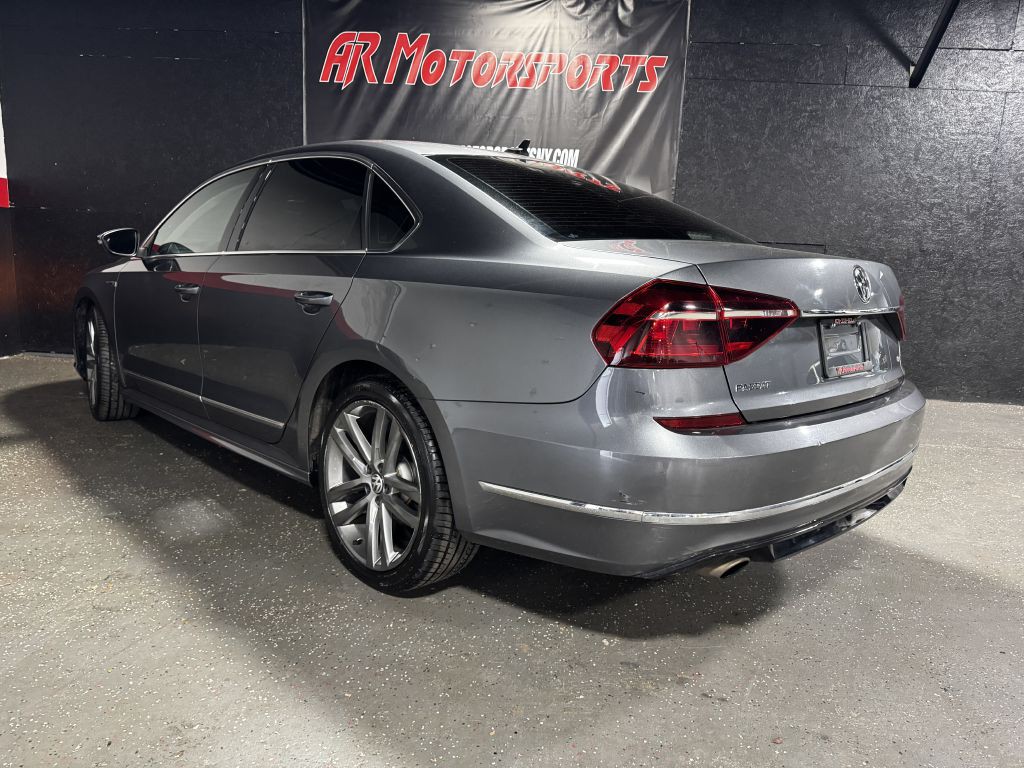 2017 Volkswagen Passat Image 3