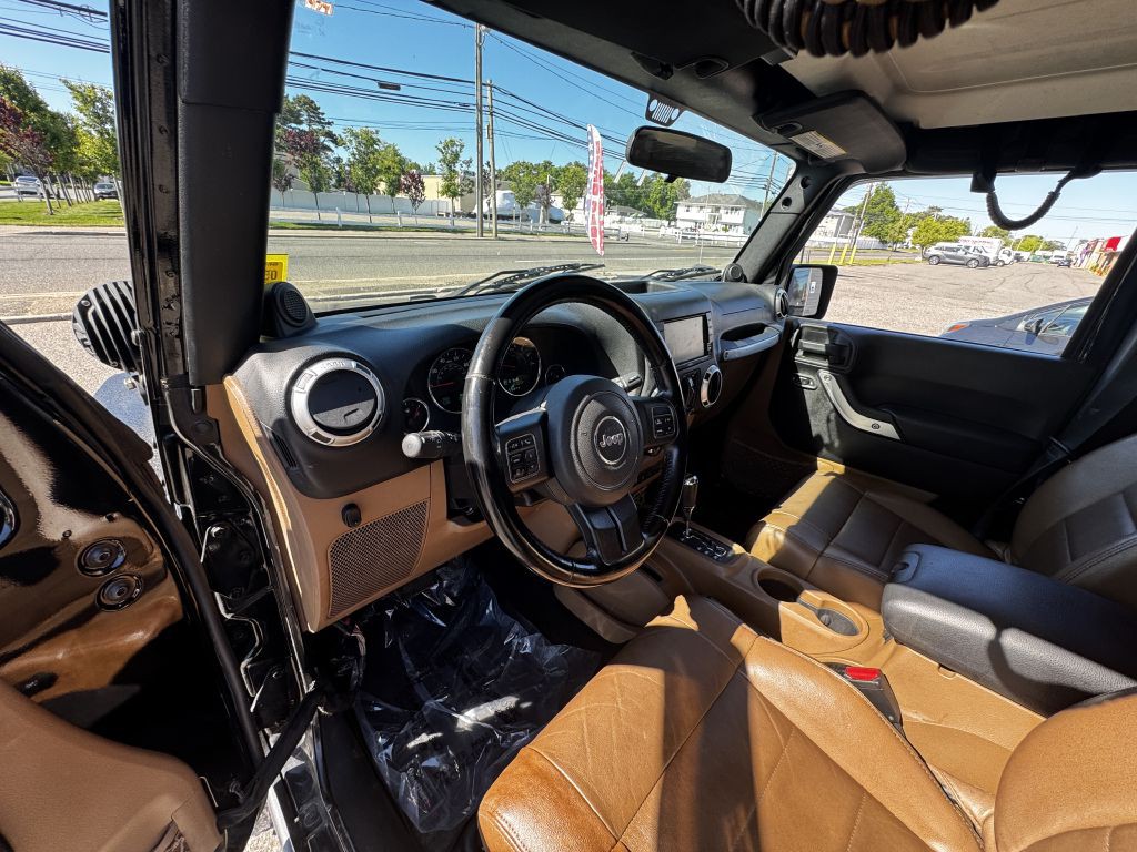 2012 Jeep Wrangler Unlimited Image 12