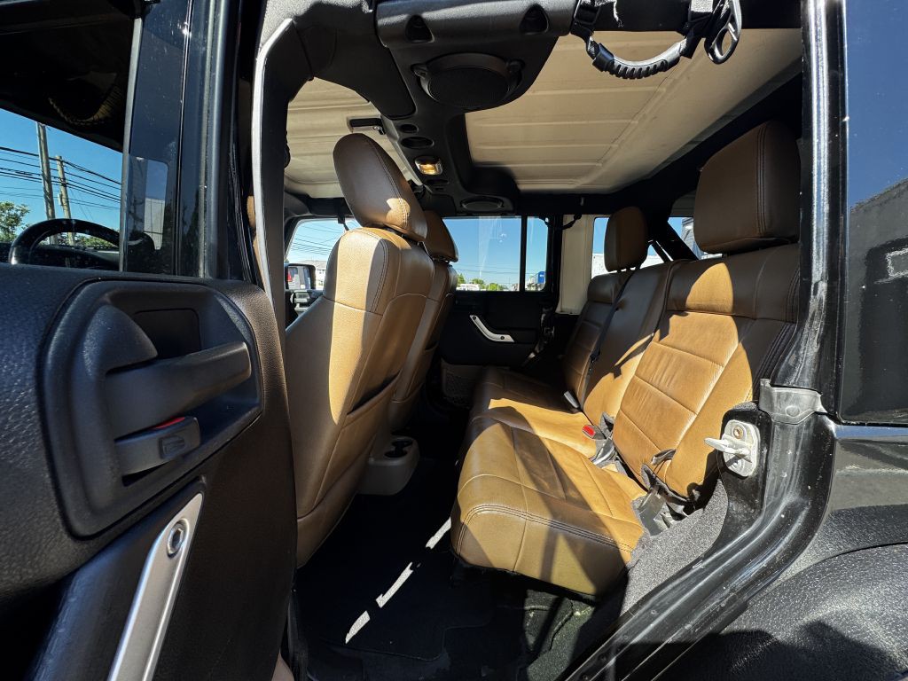 2012 Jeep Wrangler Unlimited Image 13