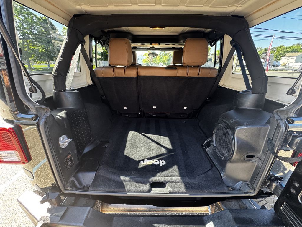 2012 Jeep Wrangler Unlimited Image 14