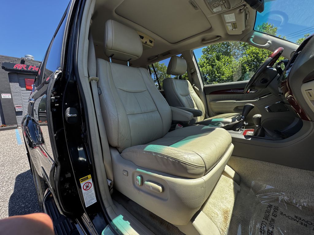 2009 Lexus GX Image 19