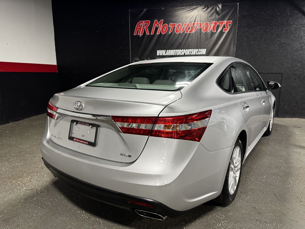 2013 Toyota Avalon Image 4