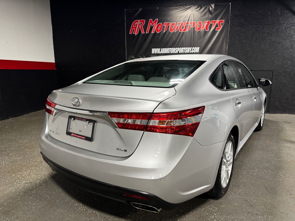 2013 Toyota Avalon Image 5