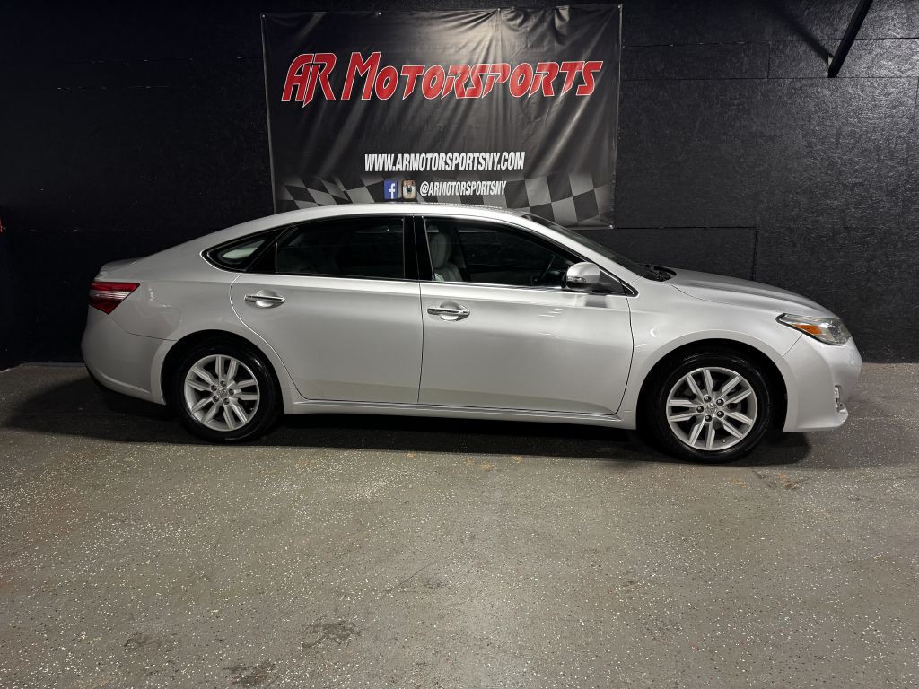2013 Toyota Avalon Image 6
