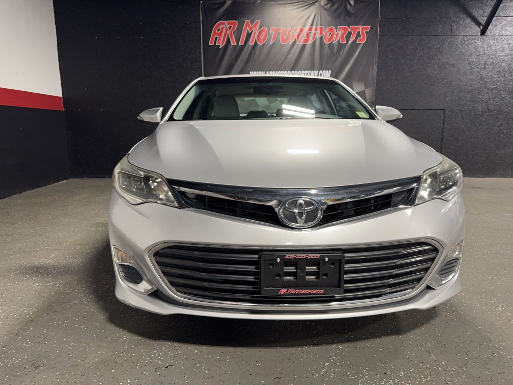 2013 Toyota Avalon Image 8