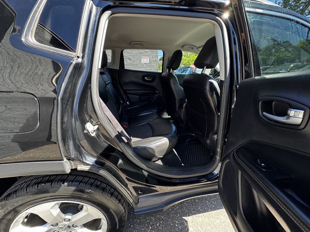 2019 Jeep Compass Image 17