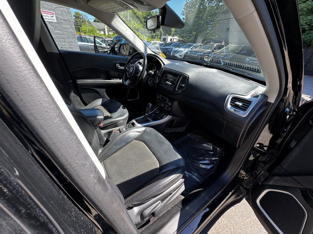 2019 Jeep Compass Image 20