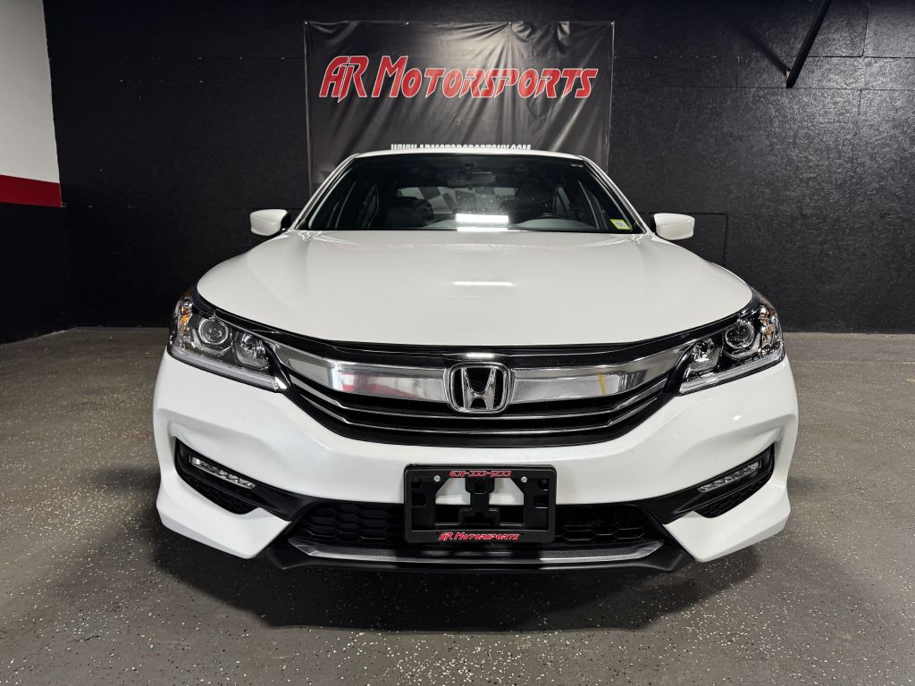 2017 Honda Accord Image 8