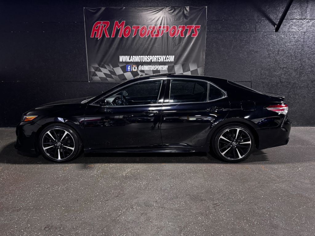 2018 Toyota Camry Image 2