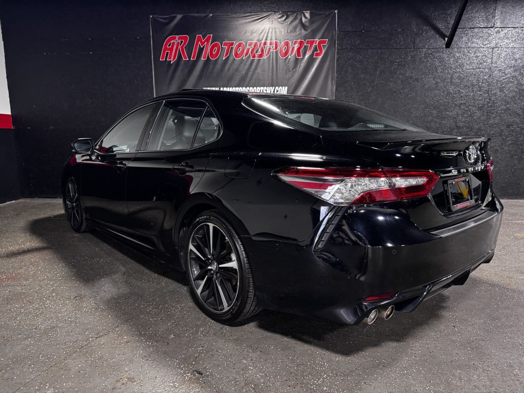 2018 Toyota Camry Image 3