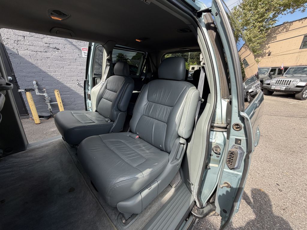 2004 Honda Odyssey Image 13