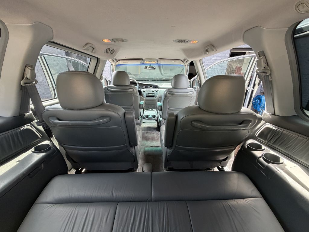 2004 Honda Odyssey Image 15