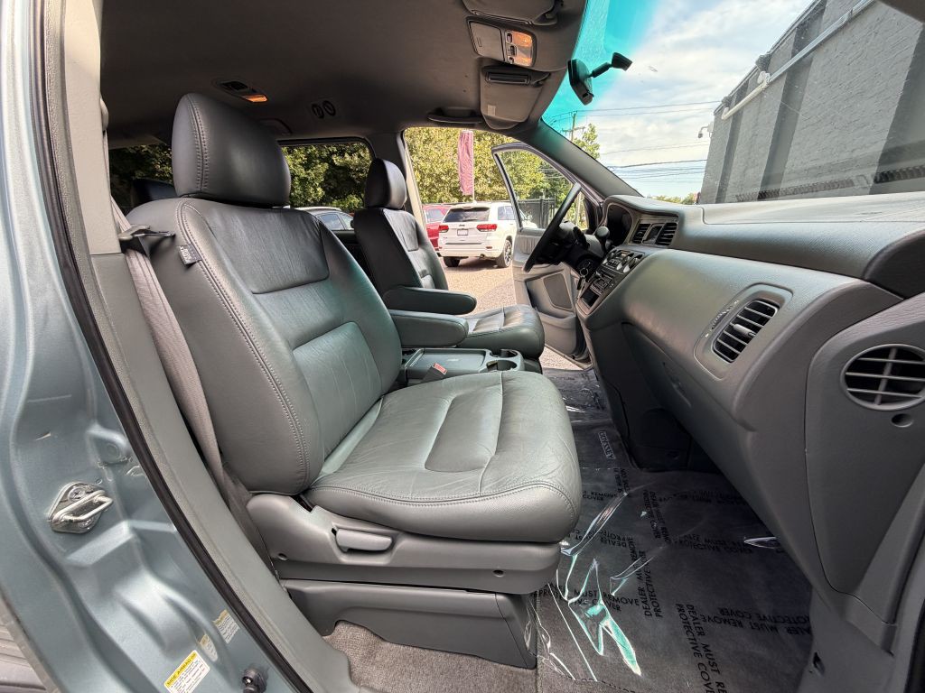 2004 Honda Odyssey Image 19